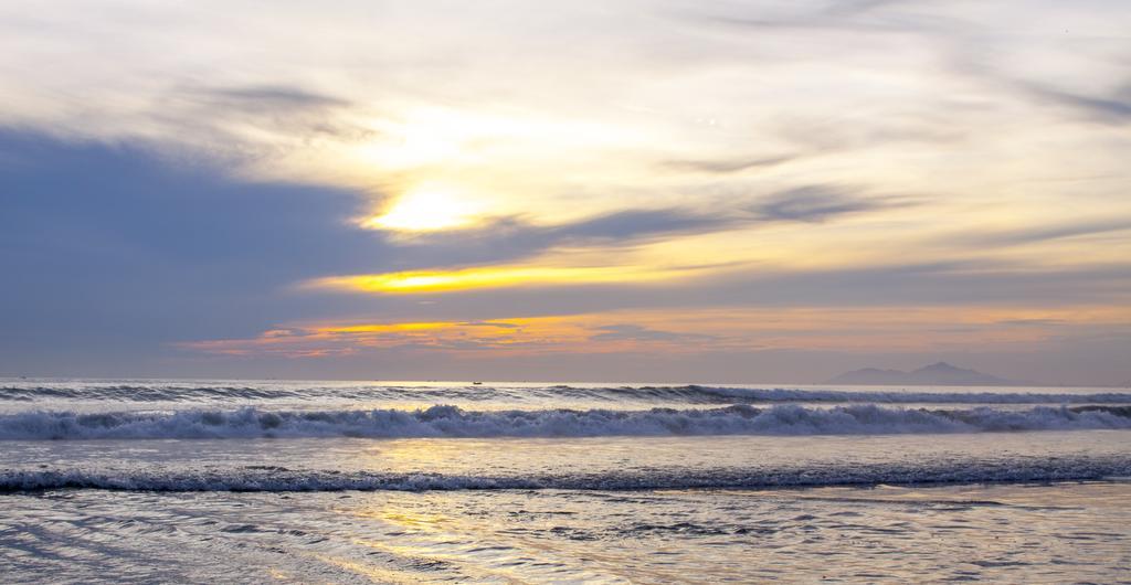 Hi Da Nang Beach Hostel Ngu Hanh Son ภายนอก รูปภาพ